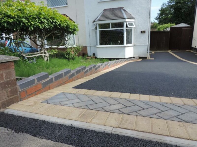 Tarmac Driveway Bordering